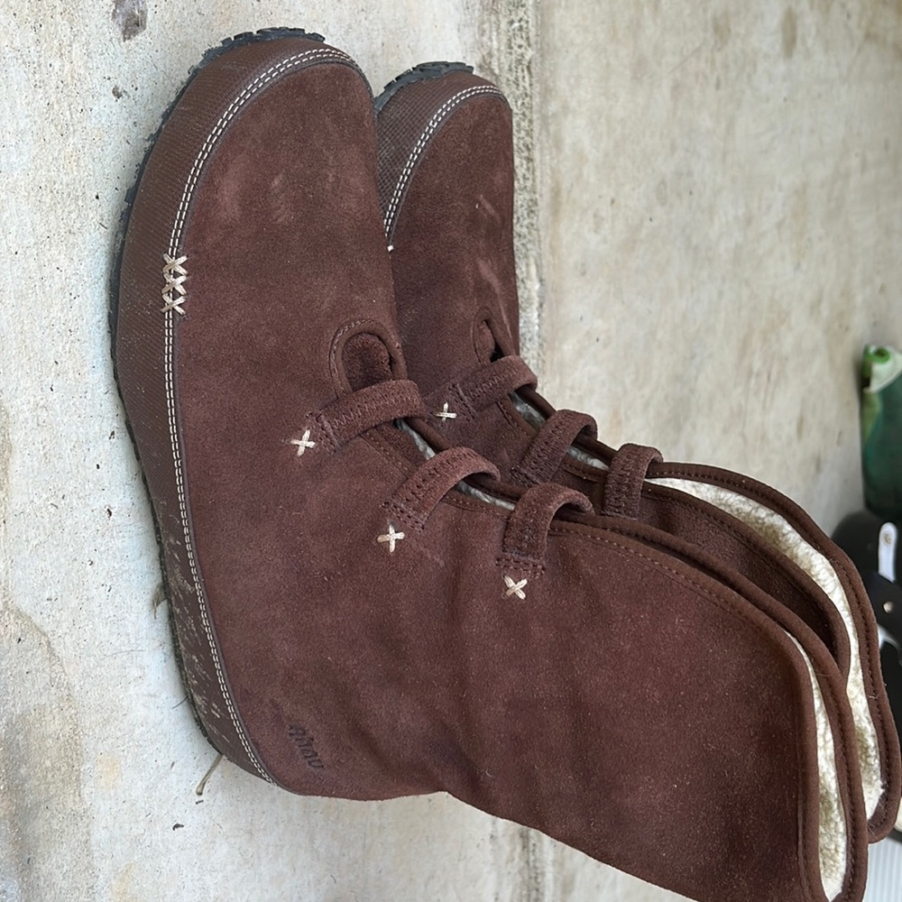 Boots 8.5,39.5